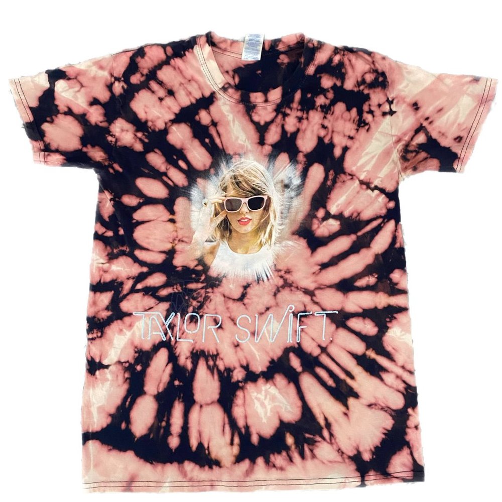 💕HP💕 Dyed Vintage Taylor Swift 1989 Tour Tee M